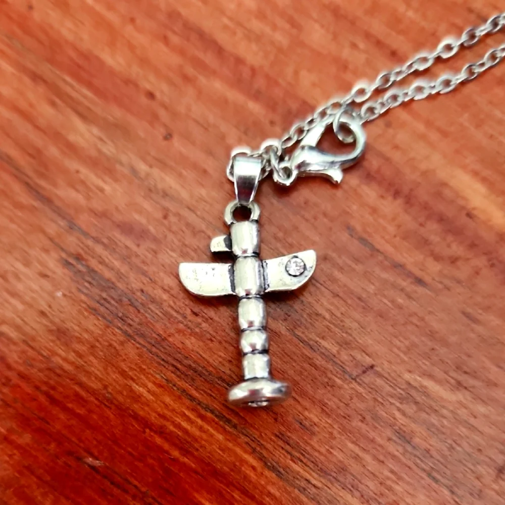 Silver Totem Pendant Necklace - Picture 1 of 2